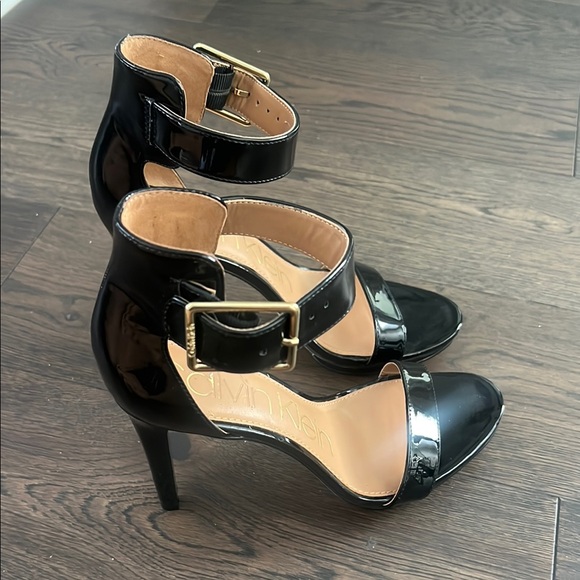 Calvin Klein Black Patent Leather Heels - Picture 1 of 8
